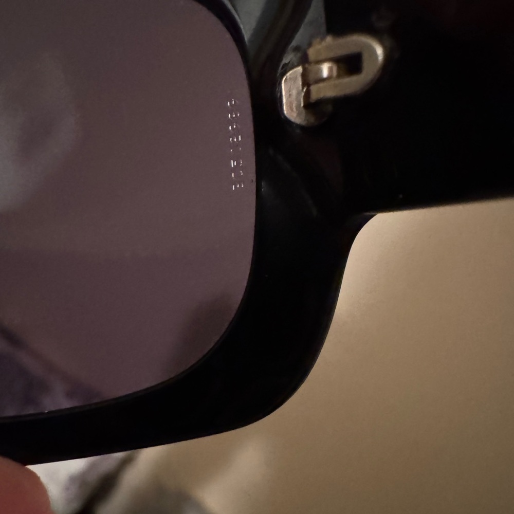 CHANEL Black Sunglasses - Picture 11 of 16